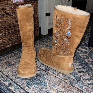 Tall UGG Boots with Zipper